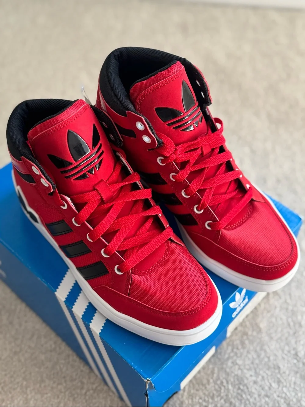 Adidas Originals Hard Court Hi J Red Black High Top Sneakers US 6 - NIB